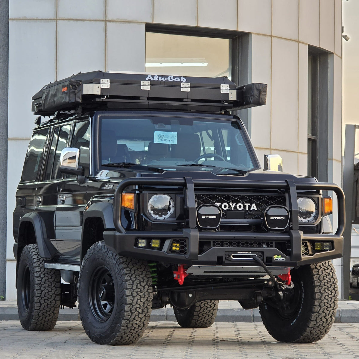 LC79/LC76/LC78/LC71 APEX BULL BAR with RECOVERY POINTS and WINCH COMPA ...