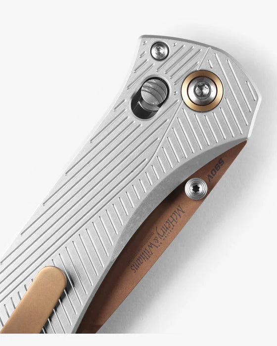 Benchmade Seven | Ten™ | Gray Aluminum | Recurve