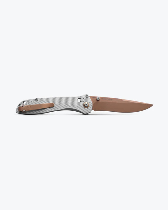 Benchmade Seven | Ten™ | Gray Aluminum | Recurve