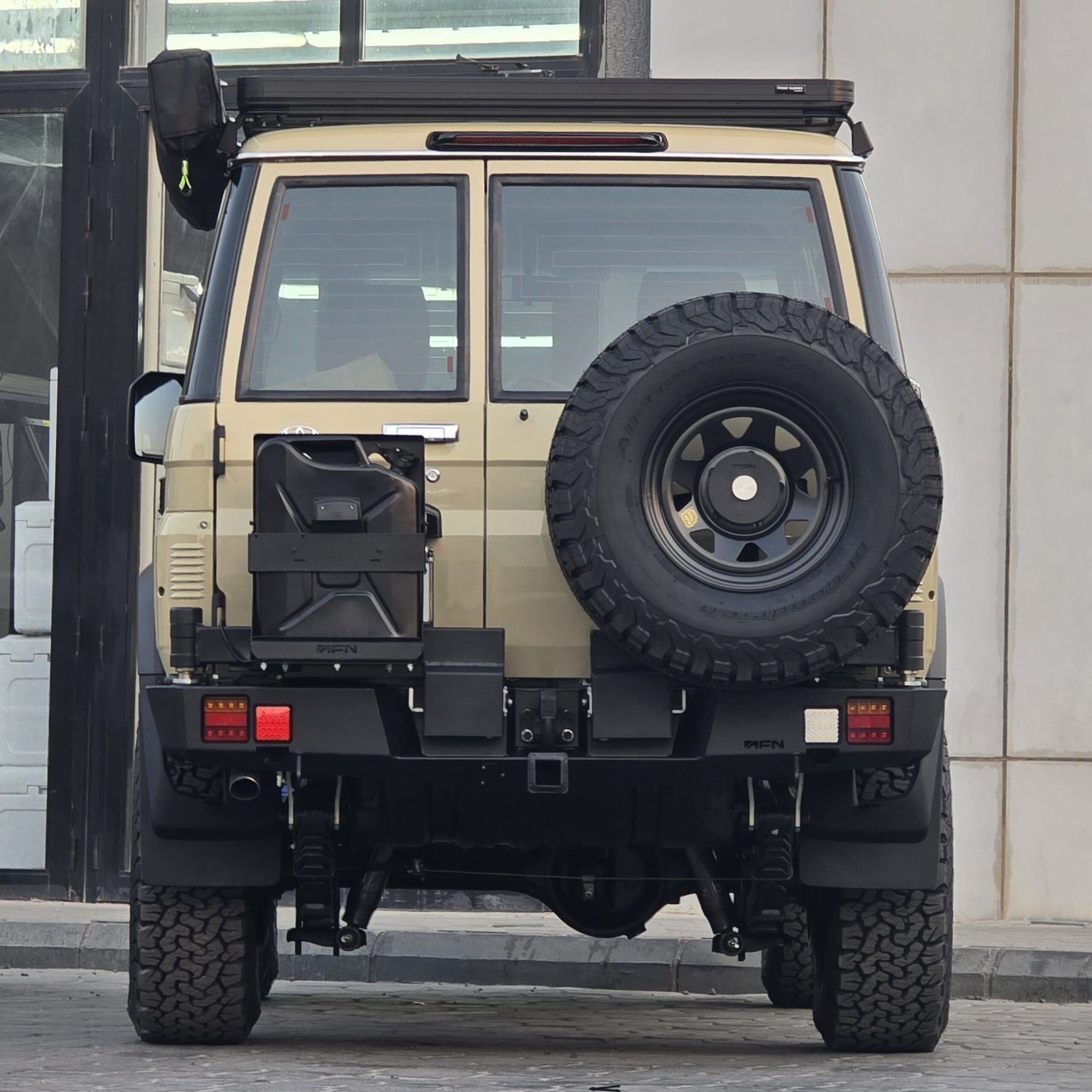 Kt76 Rear LC76 Rear bumper with Provision Towing hook – Campnsea